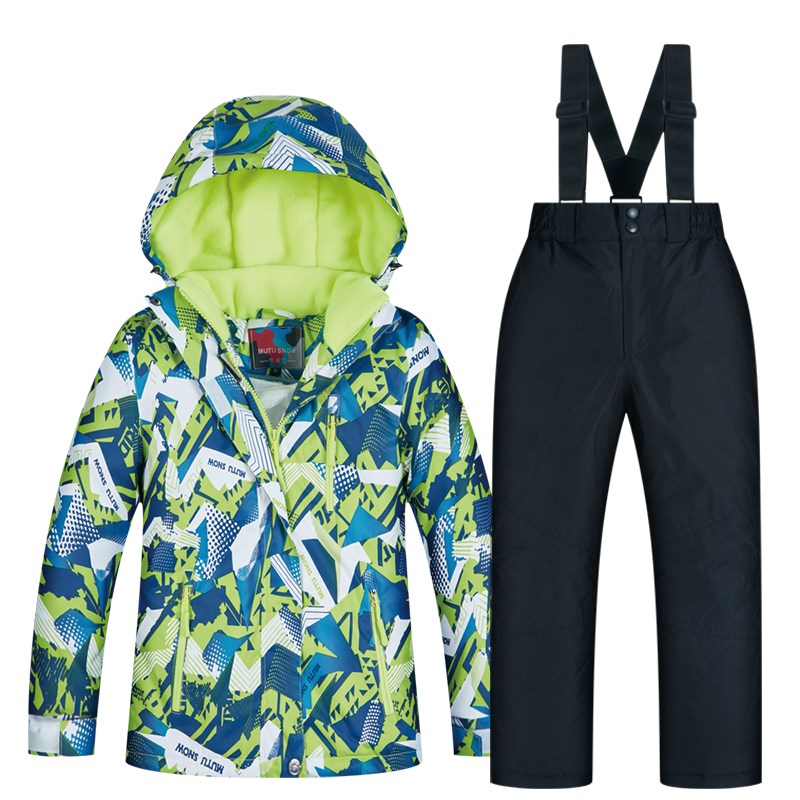 Children ' s green slices + children ' s black pants
